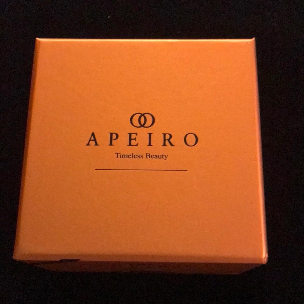 Apeiro timeless beauty